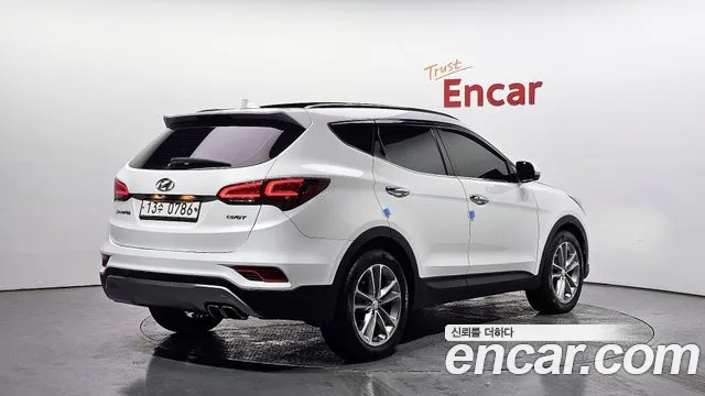 Hyundai Santafe 2016 — фото 2