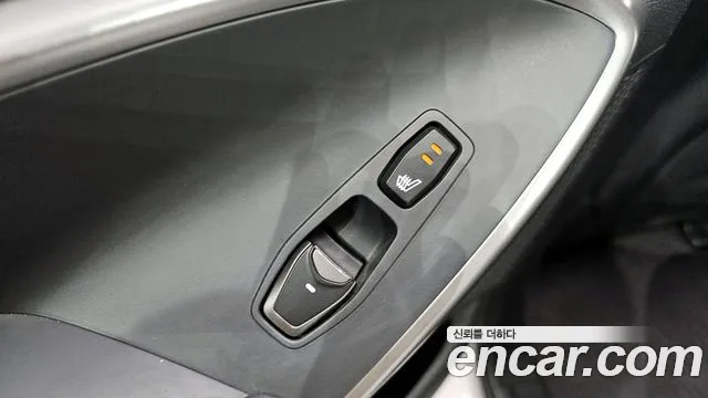 Hyundai Santafe 2016 — фото 19