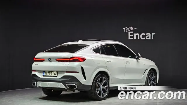 BMW X6 2022 — фото 2