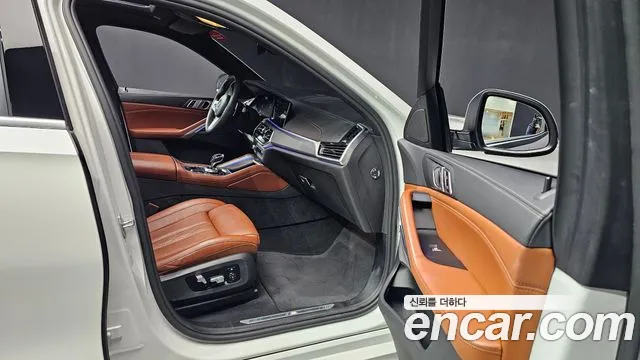 BMW X6 2022 — фото 10