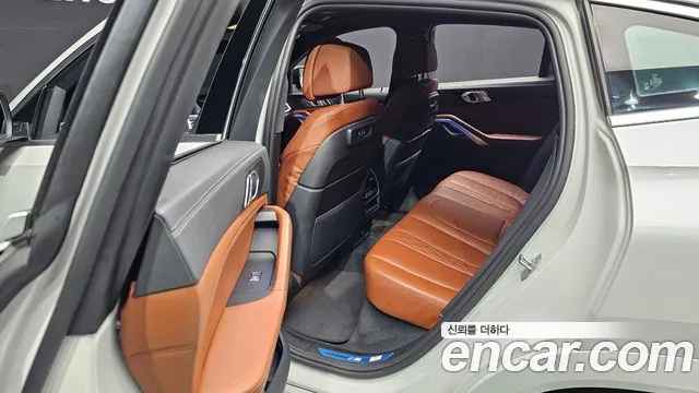 BMW X6 2022 — фото 12