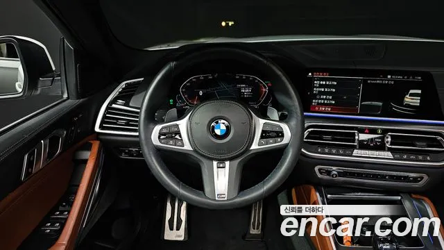 BMW X6 2022 — фото 13