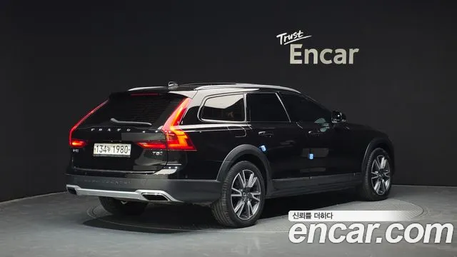 Volvo V90 2020 — фото 2