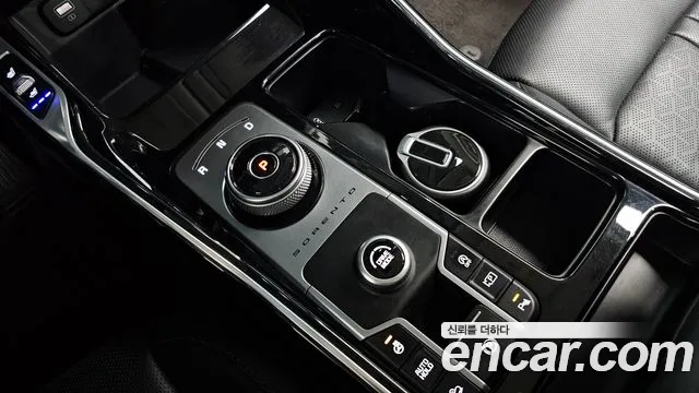 Kia Sorento 2021 — фото 9