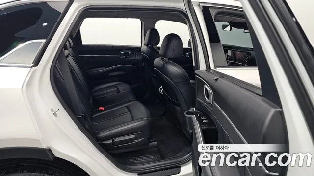Kia Sorento 2021 — фото 11