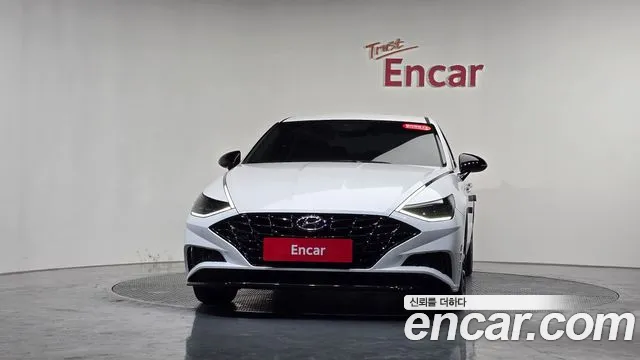 Hyundai Sonata 2021 — фото 2
