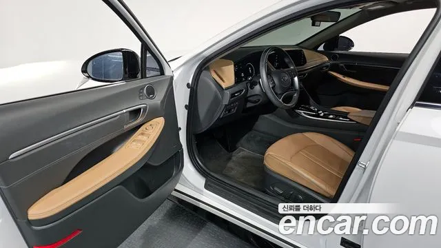 Hyundai Sonata 2021 — фото 9
