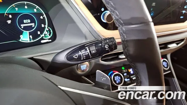 Hyundai Sonata 2021 — фото 16