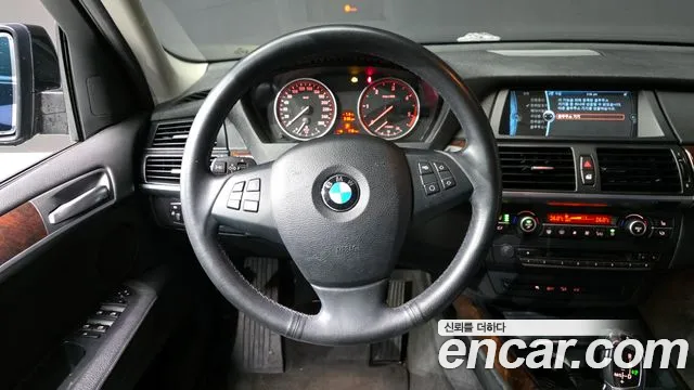 BMW X5 2011 — фото 13