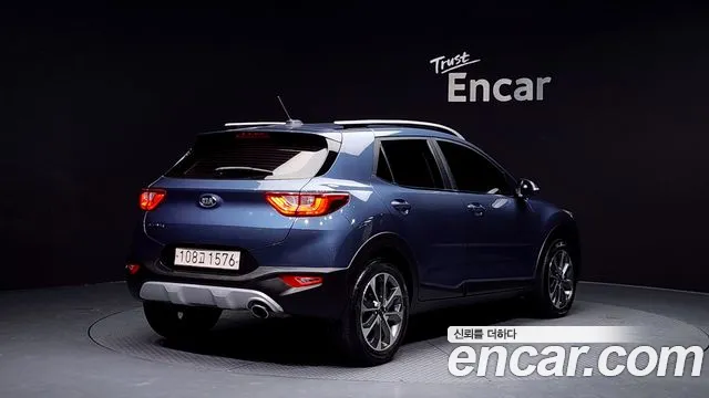 Kia Stonic 2018 — фото 2