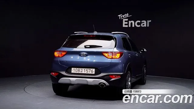 Kia Stonic 2018 — фото 4