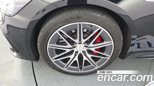 Mercedes-Benz AMG GT 2023 — фото 4