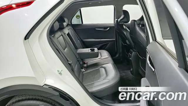Kia Niro 2022 — фото 11