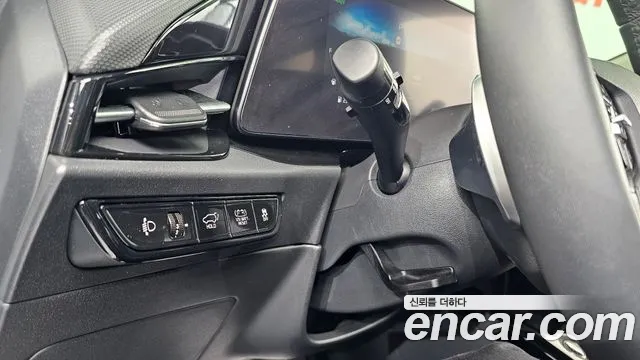 Kia Niro 2022 — фото 14