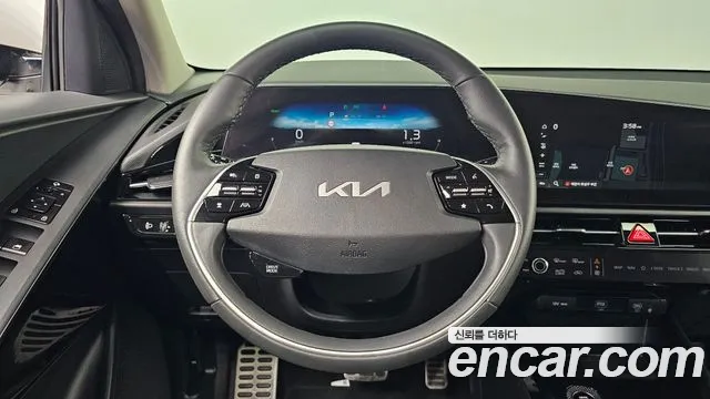 Kia Niro 2022 — фото 15
