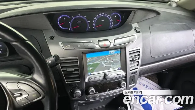 KG_Mobility_Ssangyong KORANDO 2018 — фото 15