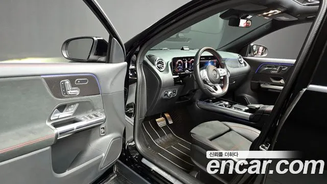 Mercedes-Benz GLA-Class 2020 — фото 11