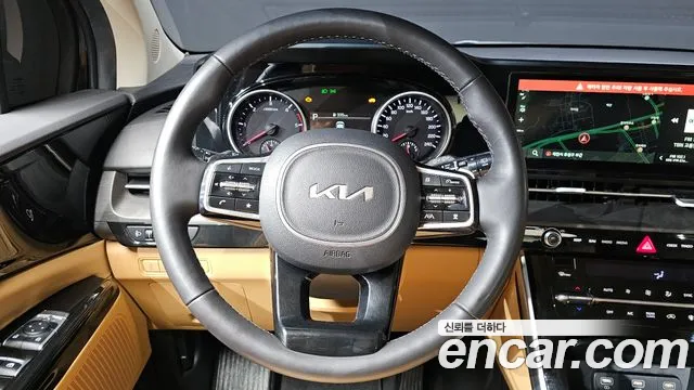Kia Canival 2023 — фото 15