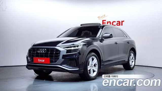 Audi Q8 2021 — фото 1