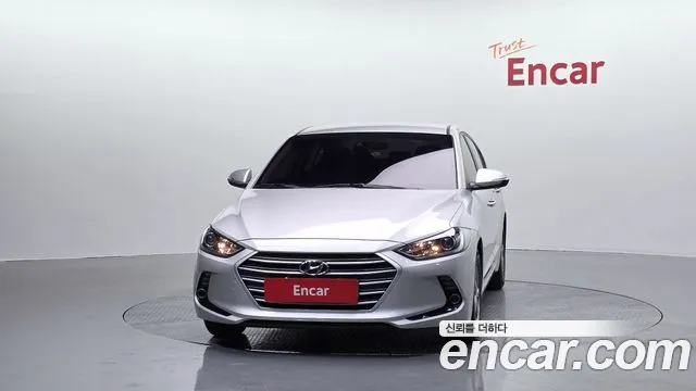 Hyundai AVANTE 2016 — фото 3