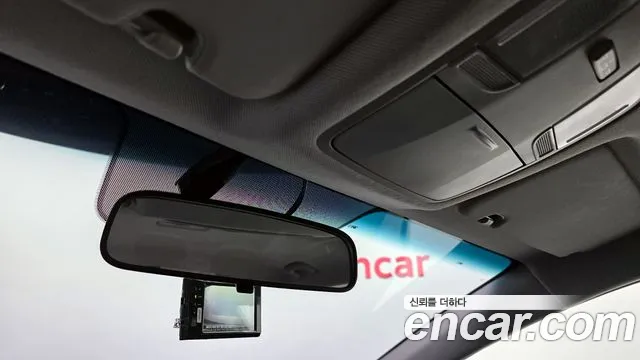 Hyundai AVANTE 2016 — фото 19
