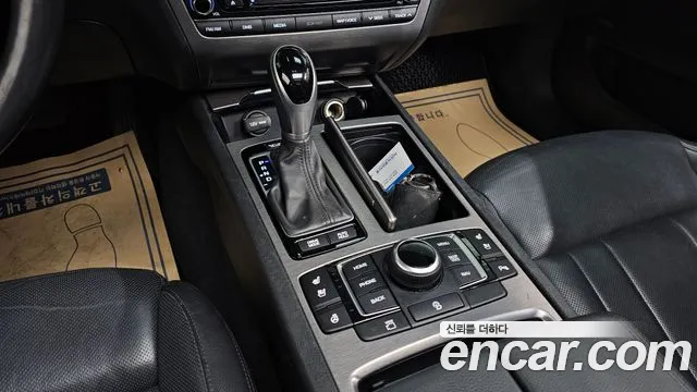 Hyundai Genesis 2016 — фото 9