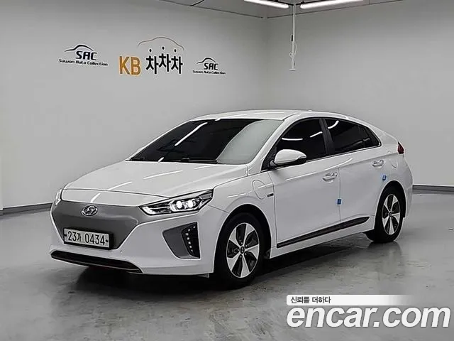 Hyundai Ioniq 2017 — фото 1