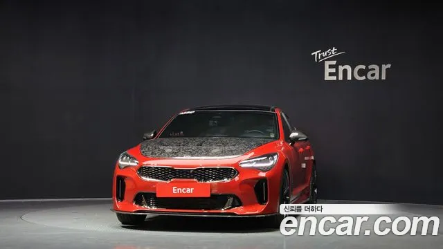 Kia Stinger 2022 — фото 3