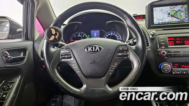Kia K3 2015 — фото 13
