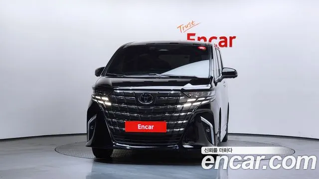 Toyota Alphard 2024 — фото 3