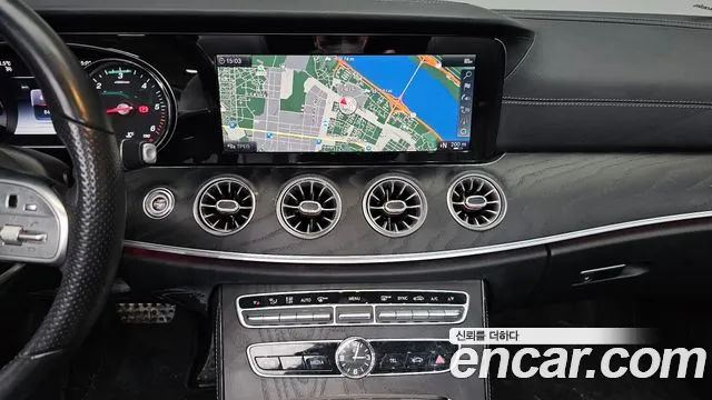 Mercedes-Benz E-Class 2019 — фото 14