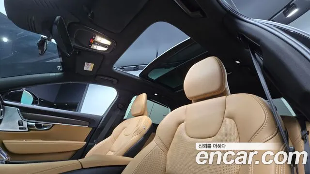Volvo S90 2023 — фото 19