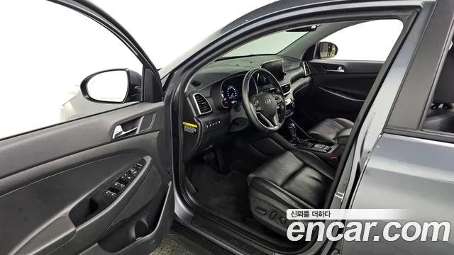 Hyundai Tucson 2020 — фото 10