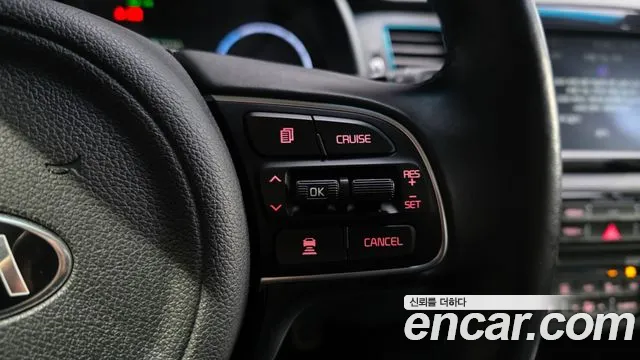 Kia Niro 2019 — фото 19