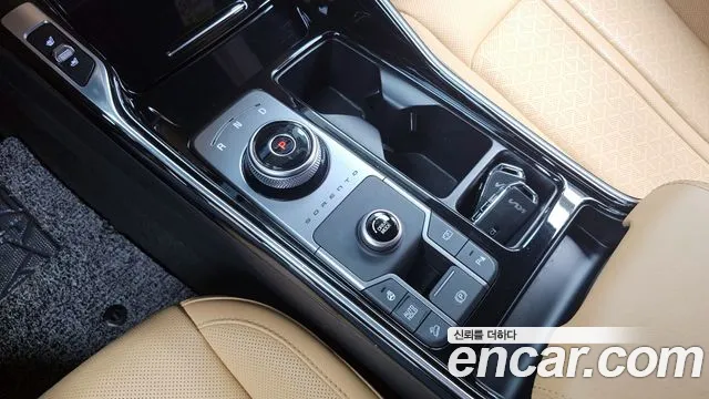 Kia Sorento 2023 — фото 9