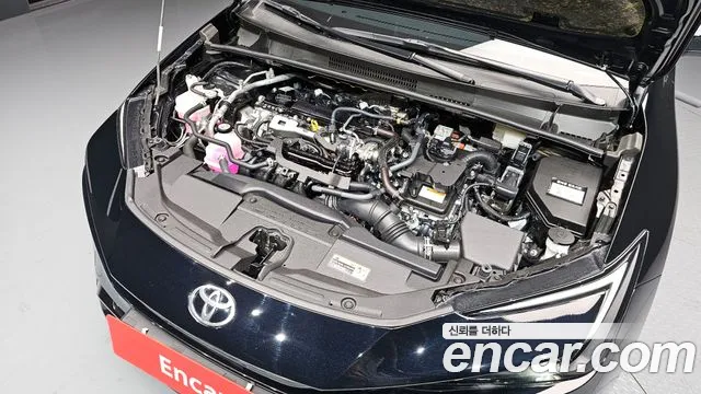 Toyota Prius 2024 — фото 6