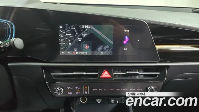 Kia Niro 2023 — фото 14
