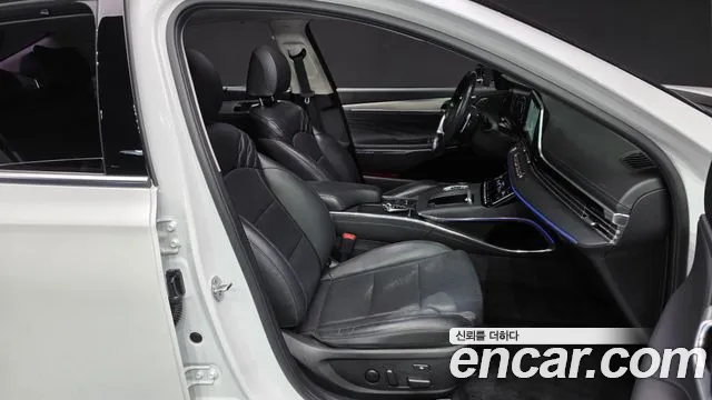 Hyundai Grandeur 2020 — фото 10