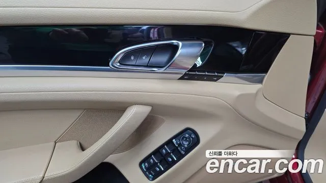 Porsche Panamera 2015 — фото 17