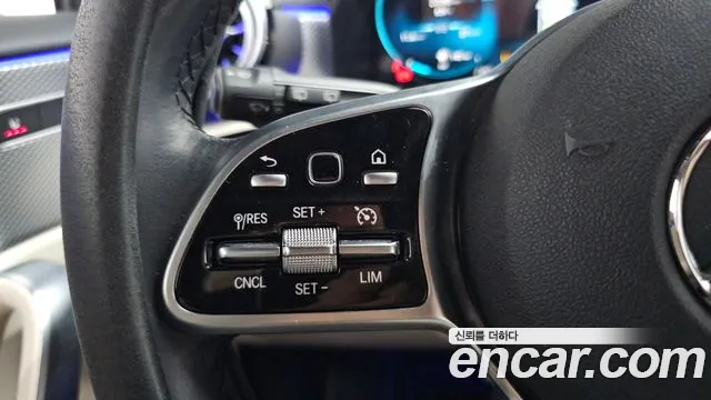 Mercedes-Benz A-Class 2022 — фото 18