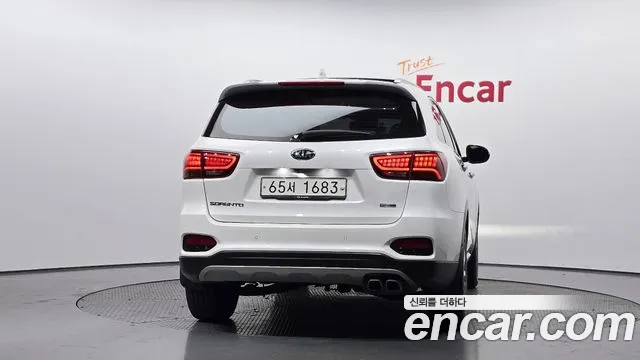 Kia Sorento 2018 — фото 4
