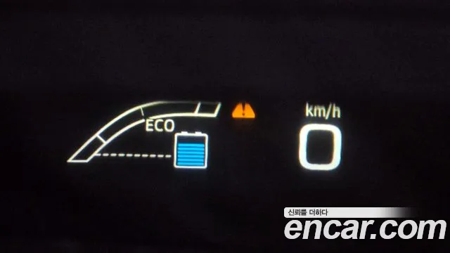 Toyota Prius 2016 — фото 14