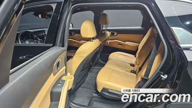Kia Sorento 2021 — фото 12