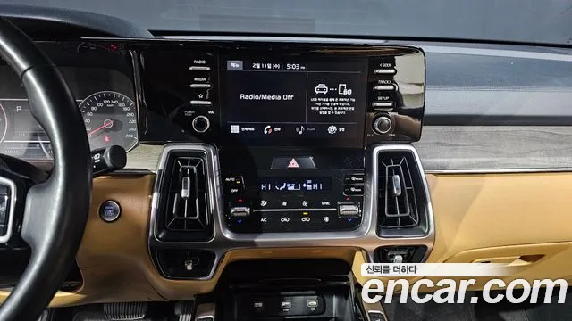 Kia Sorento 2021 — фото 14