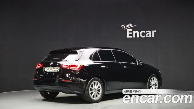 Mercedes-Benz A-Class 2020 — фото 2