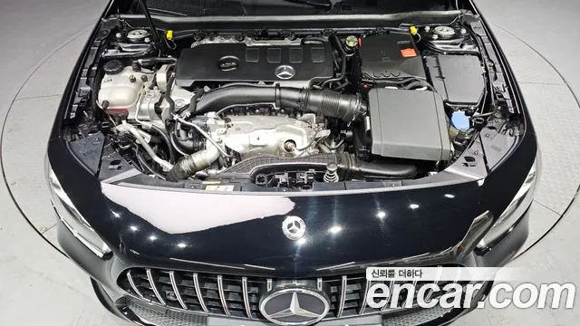 Mercedes-Benz A-Class 2020 — фото 6