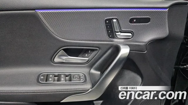Mercedes-Benz A-Class 2021 — фото 14