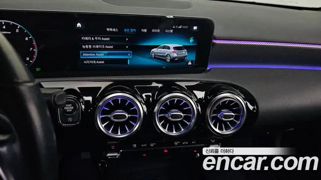 Mercedes-Benz A-Class 2021 — фото 17