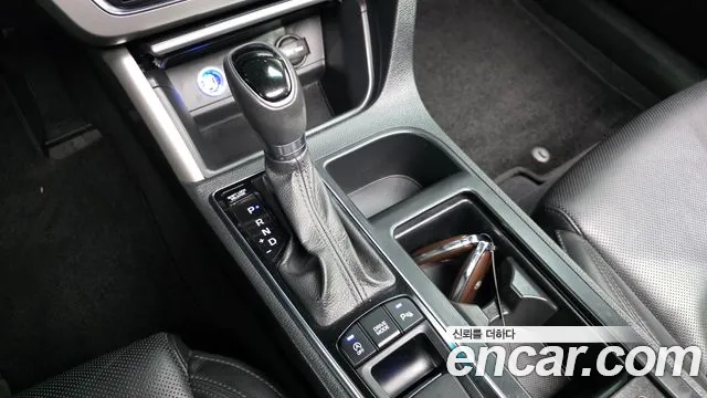 Hyundai Sonata 2016 — фото 9