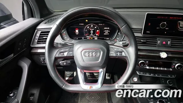 Audi SQ5 2020 — фото 12